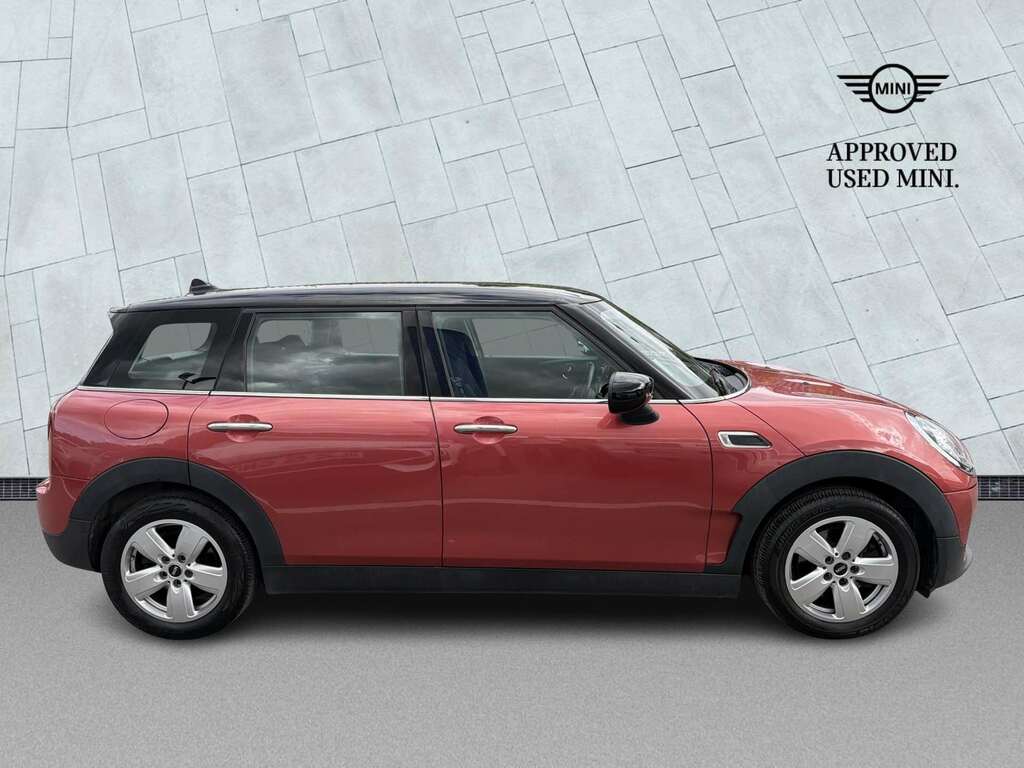 Mini Clubman 1.5 Cooper Classic 6Dr Red #3