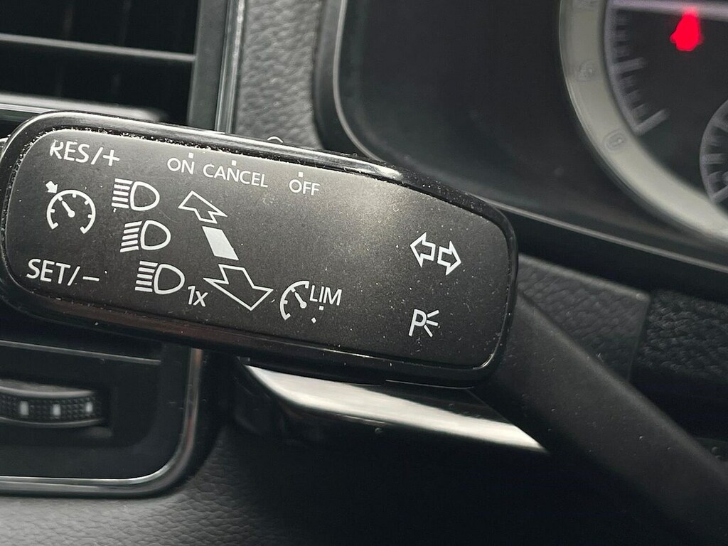 Skoda Karoq Karoq Se Technology Tdi Scr 4X4 Grey #28
