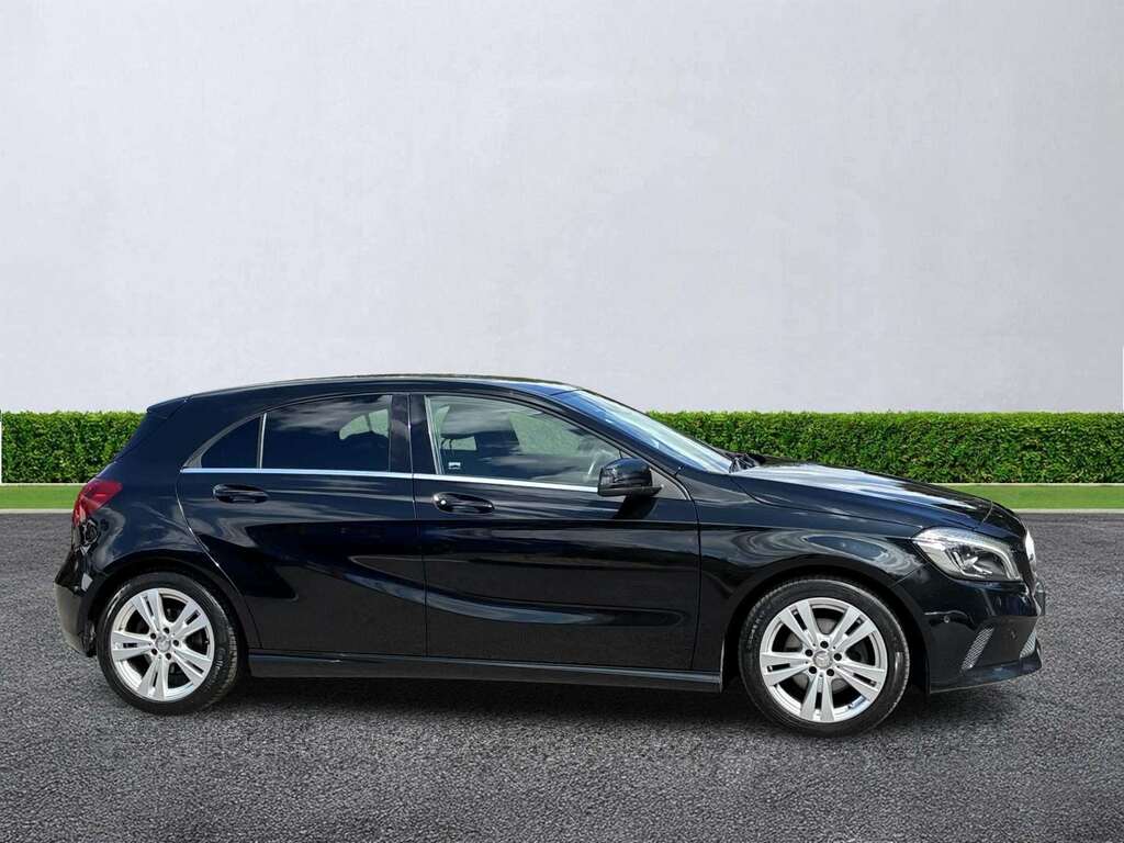 Mercedes-Benz A Class 1.5 A180 Cdi Se 7G-dct Euro 5 Ss Blue #3