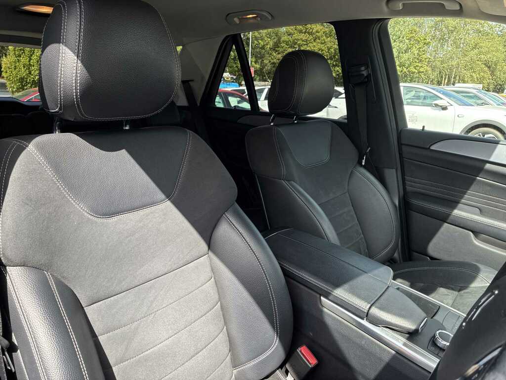 Mercedes-Benz M Class 3.0 Ml350 V6 Bluetec Amg Line Premium Plus Suv Grey #38