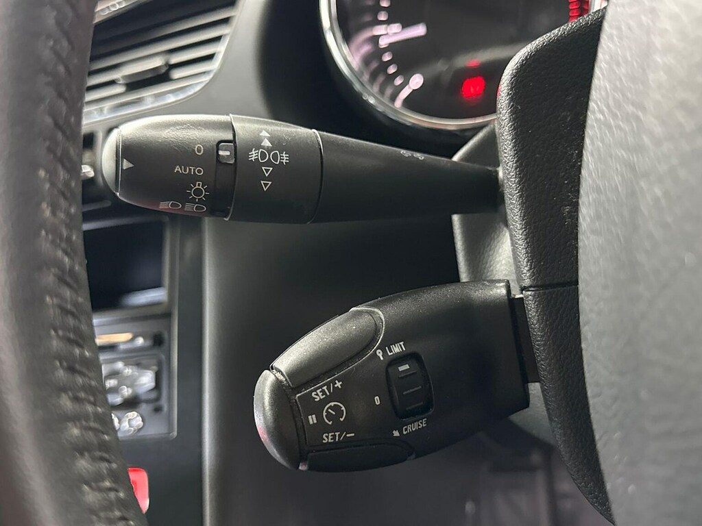 Peugeot 3008  Silver #27