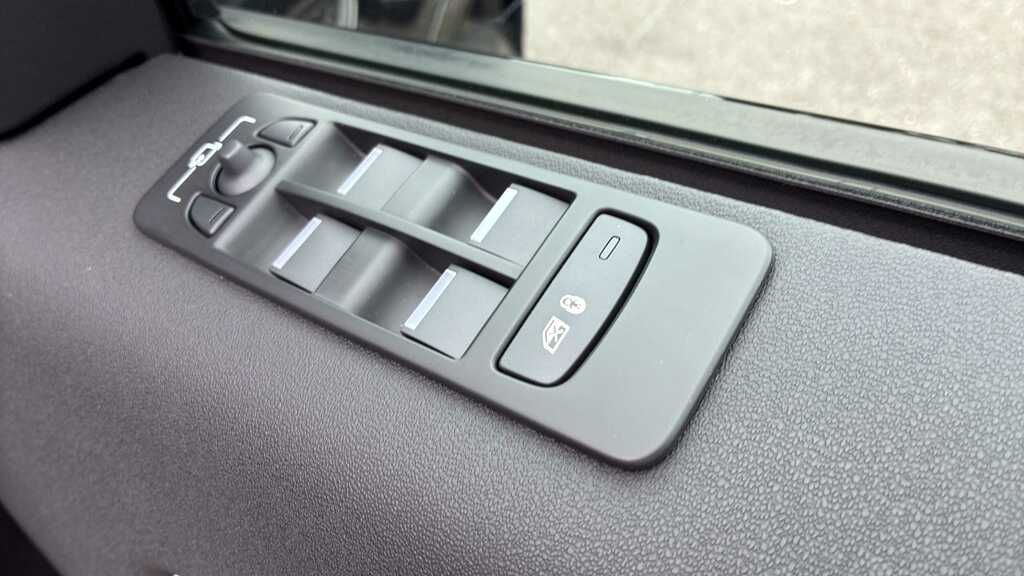 Land Rover Discovery Sport 2.0 D165 Dynamic Se Black #28