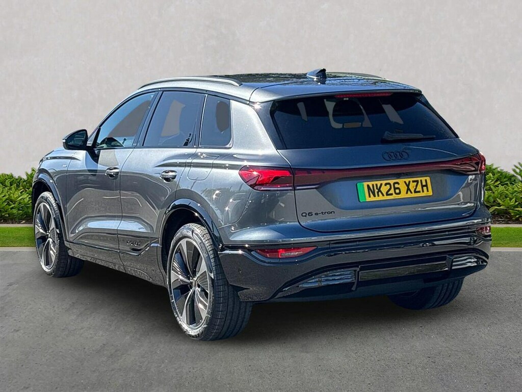 Audi Q6 E-Tron 100Kwh Performance Black Edition Suv Grey #2