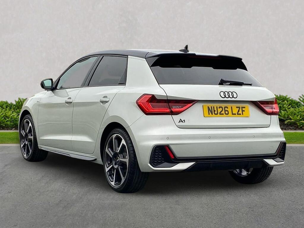 Audi A1 30 Tfsi Black Edition Silver #2