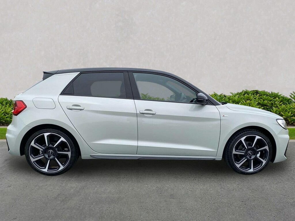 Audi A1 30 Tfsi Black Edition Silver #3