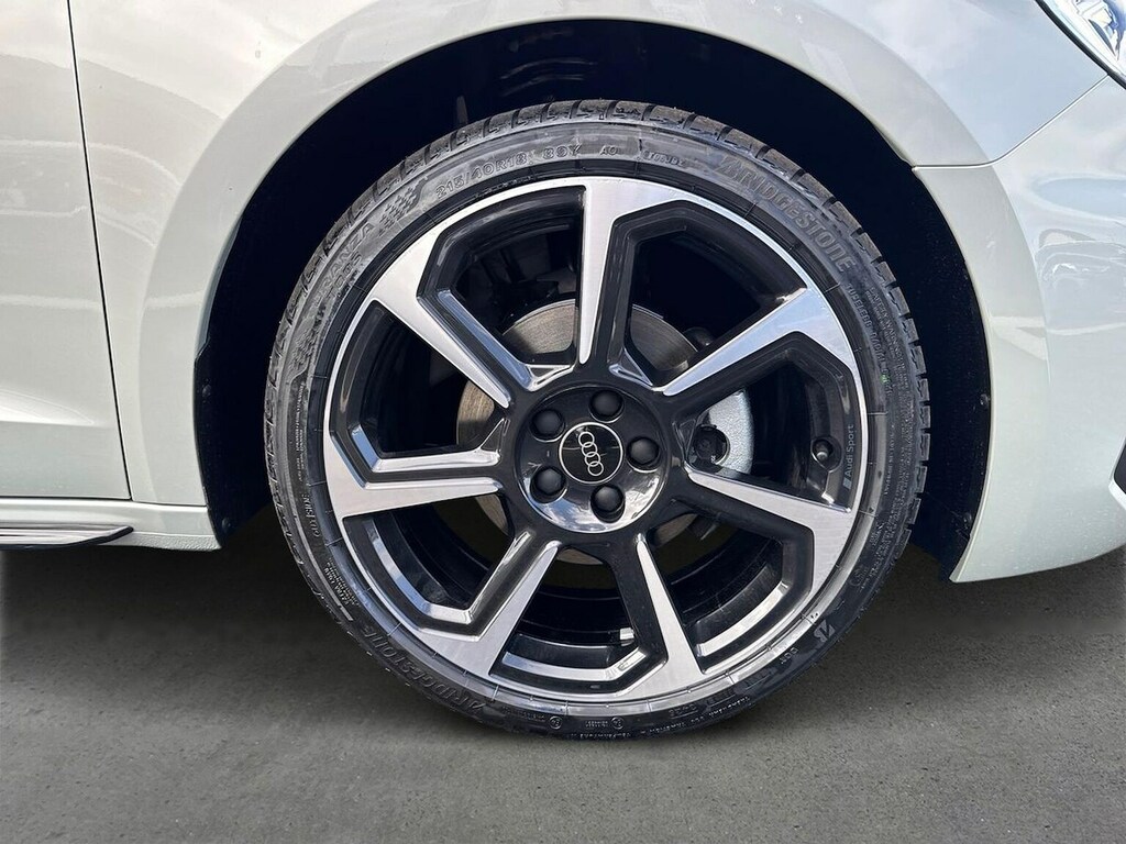 Audi A1 30 Tfsi Black Edition Silver #6