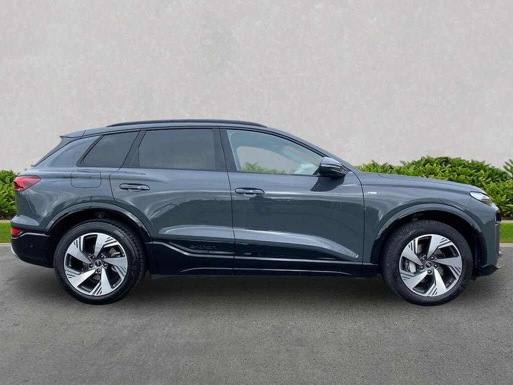 Audi Q6 E-Tron 225Kw Performance 100Kwh S Line Sv Grey #3