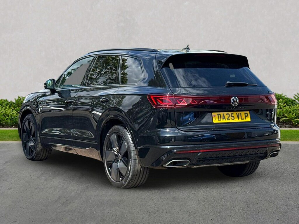 Volkswagen Touareg 3.0 Tdi V6 Black Edition Suv Tiptronic Black #2