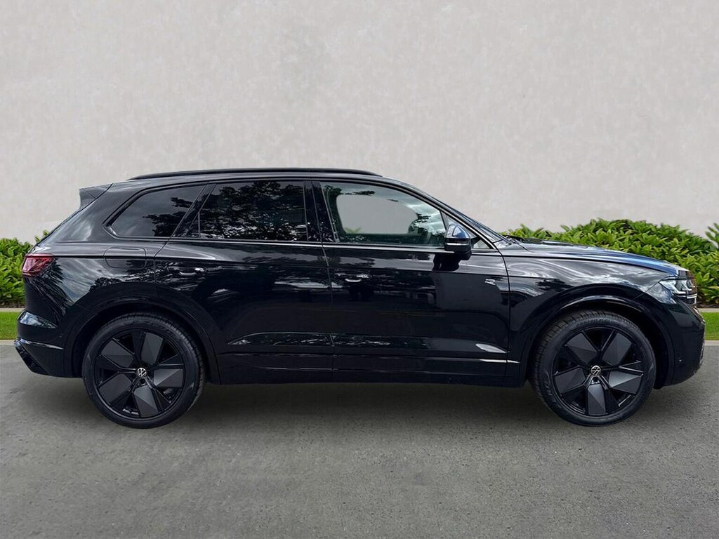 Volkswagen Touareg 3.0 Tdi V6 Black Edition Suv Tiptronic Black #3