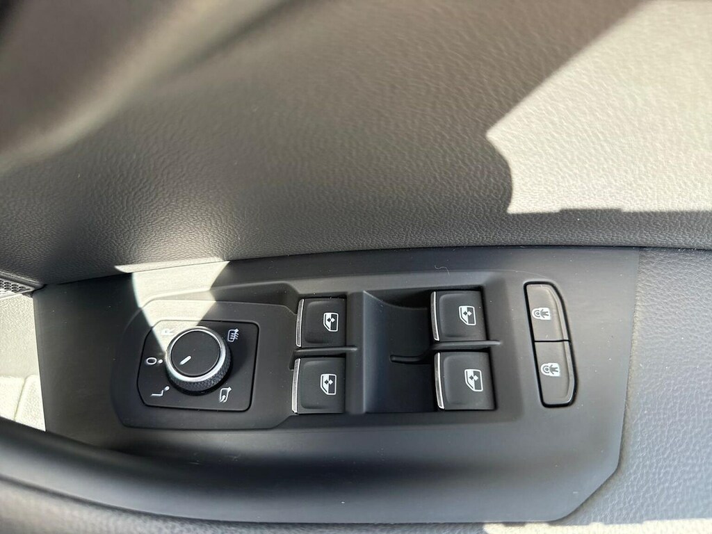 Volkswagen Touareg Black Edition Silver #21