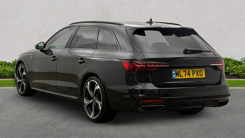 Audi A4 Avant 40 Tfsi 204 Black Edition S Tronic Black #2