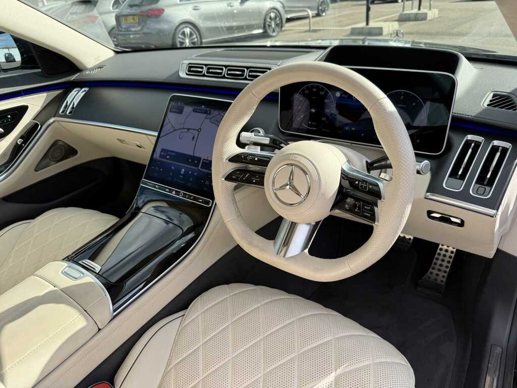 Mercedes-Benz S Class 3.0 S580el 22Kwh Amg Line Premium Plus, Executive Black #23