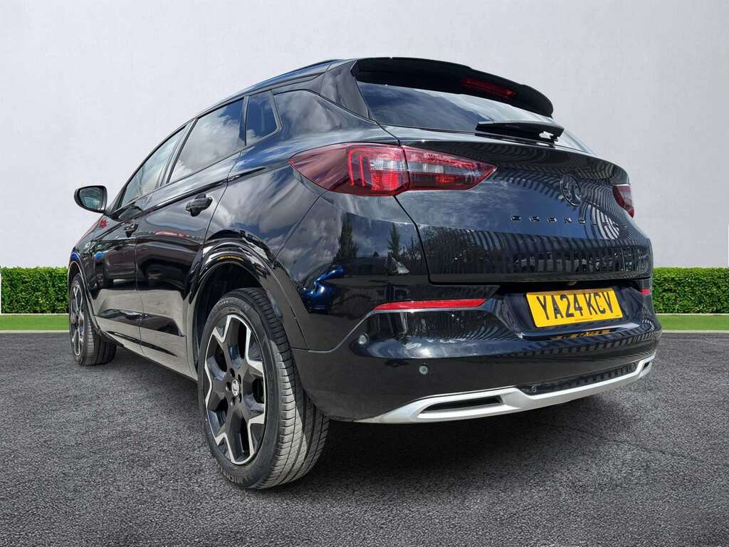 Vauxhall Grandland 1.2 Turbo Ultimate Black #2