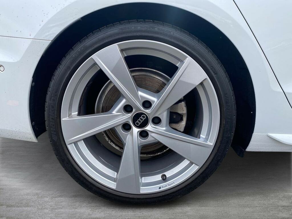 Audi A4 Avant 40 Tfsi 204 S Line S Tronic Tech Pack White #6