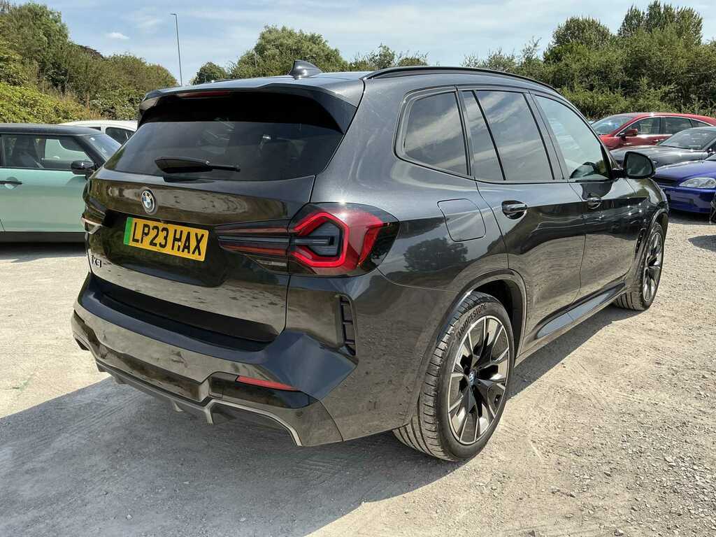 BMW iX3 80Kwh M Sport Suv 286 Ps Black #18