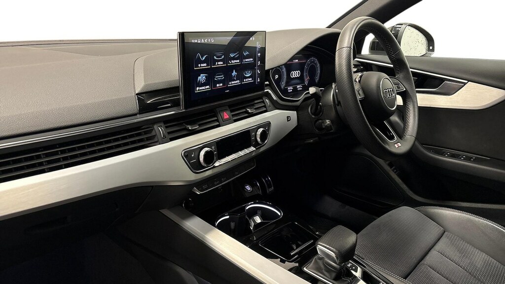 Audi A4 35 Tfsi S Line S Tronic Black #5