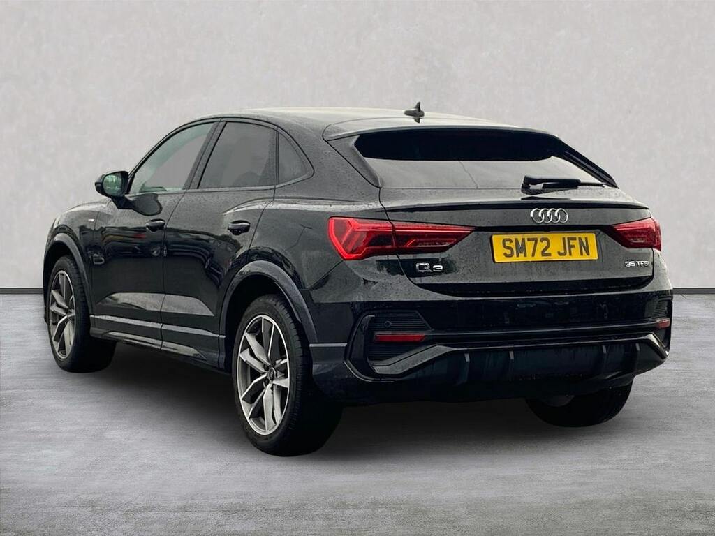 Audi Q3 35 Tfsi Black Edition S Tronic Cs Pack Black #2