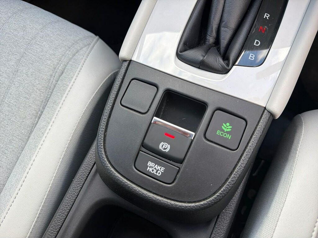 Honda Jazz 1.5 I-mmd Hybrid Se Ecvt Black #32