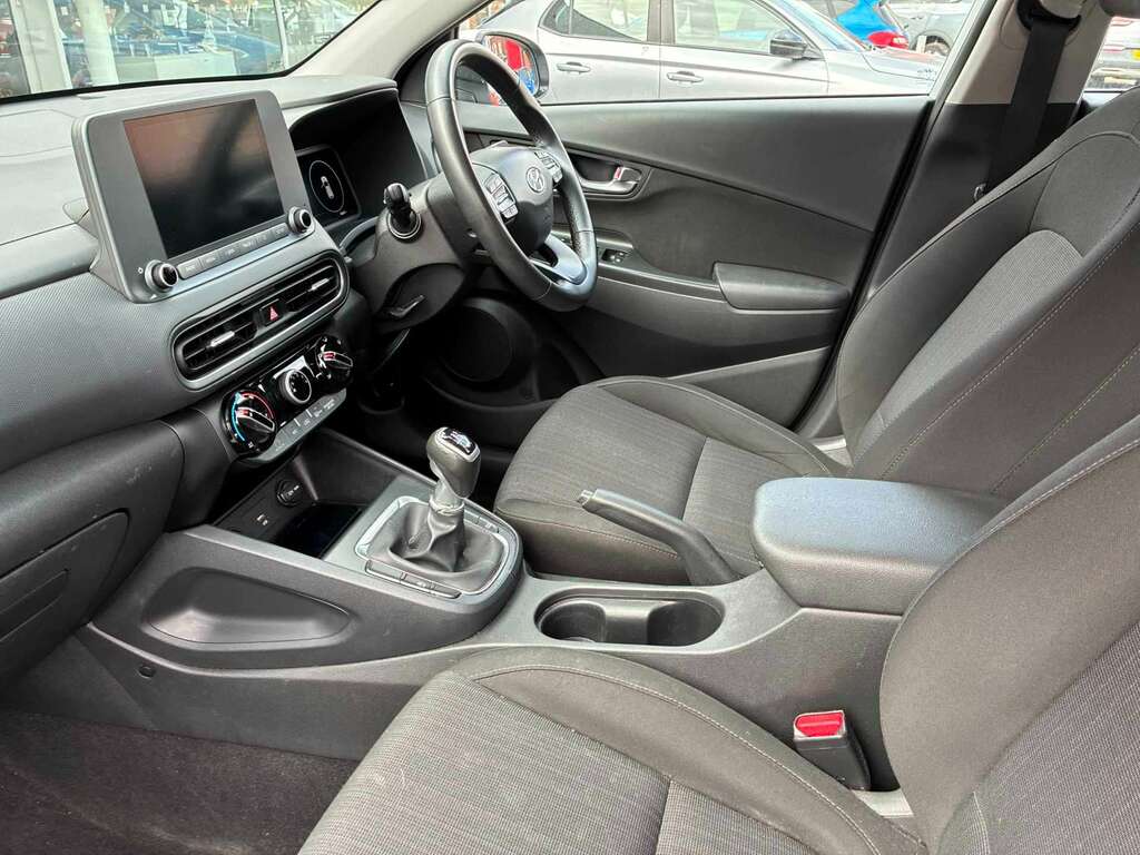 Hyundai Kona 1.6 Gdi Ultimate 140 Bhp Blue #7
