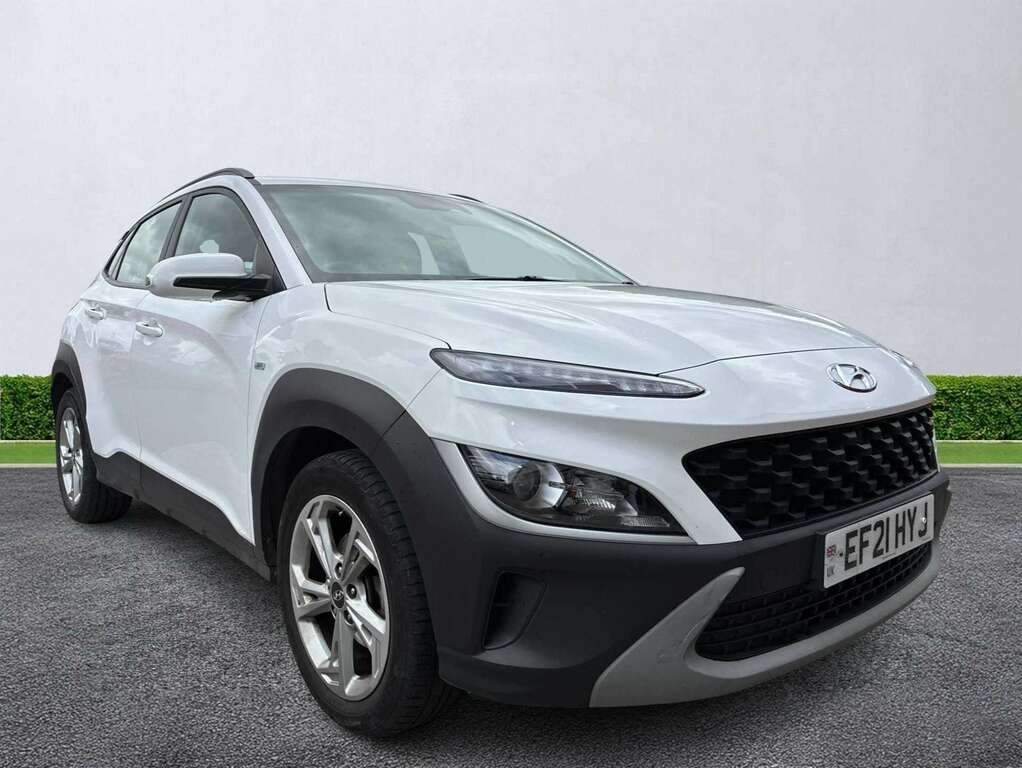 Hyundai Kona 1.0 Tgdi 48V Mhev Se Connect White