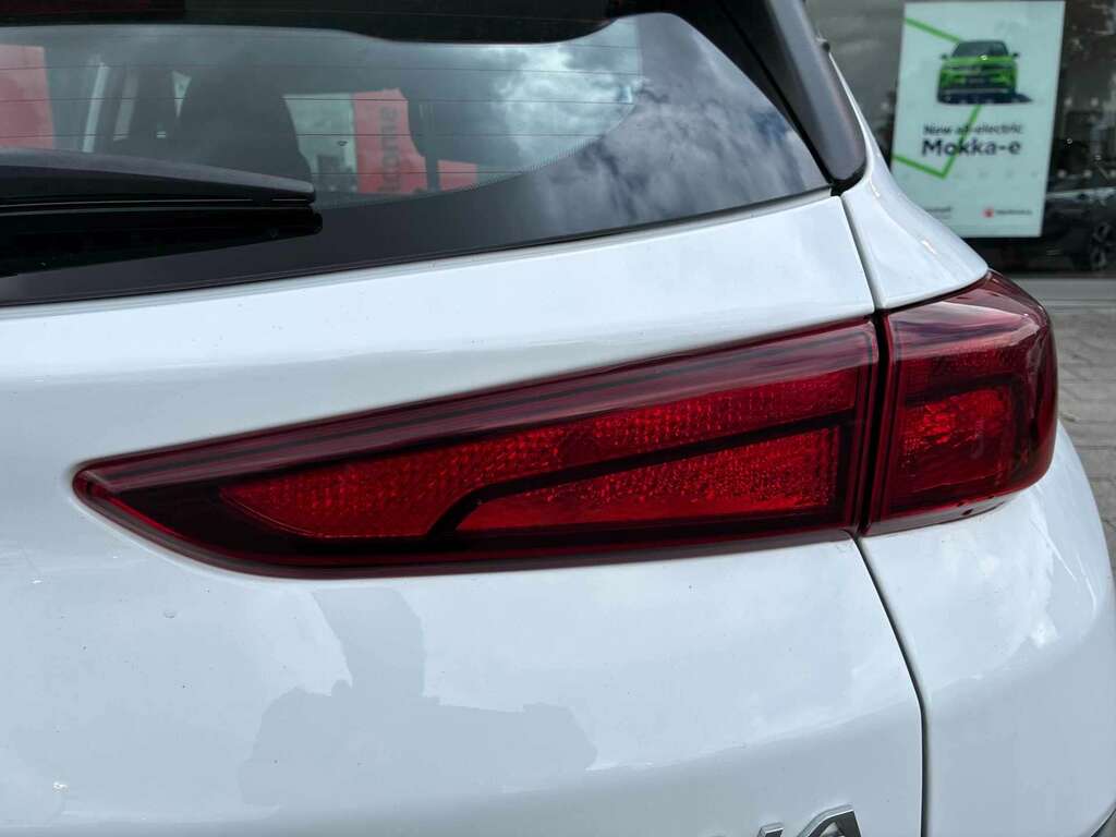 Hyundai Kona 1.6 Gdi Ultimate 140 Bhp Blue #27
