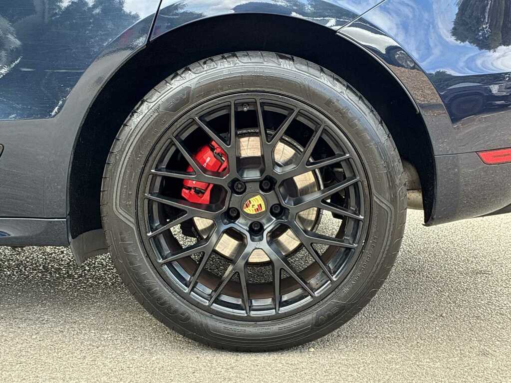 Porsche Macan Gts Pdk Blue #6