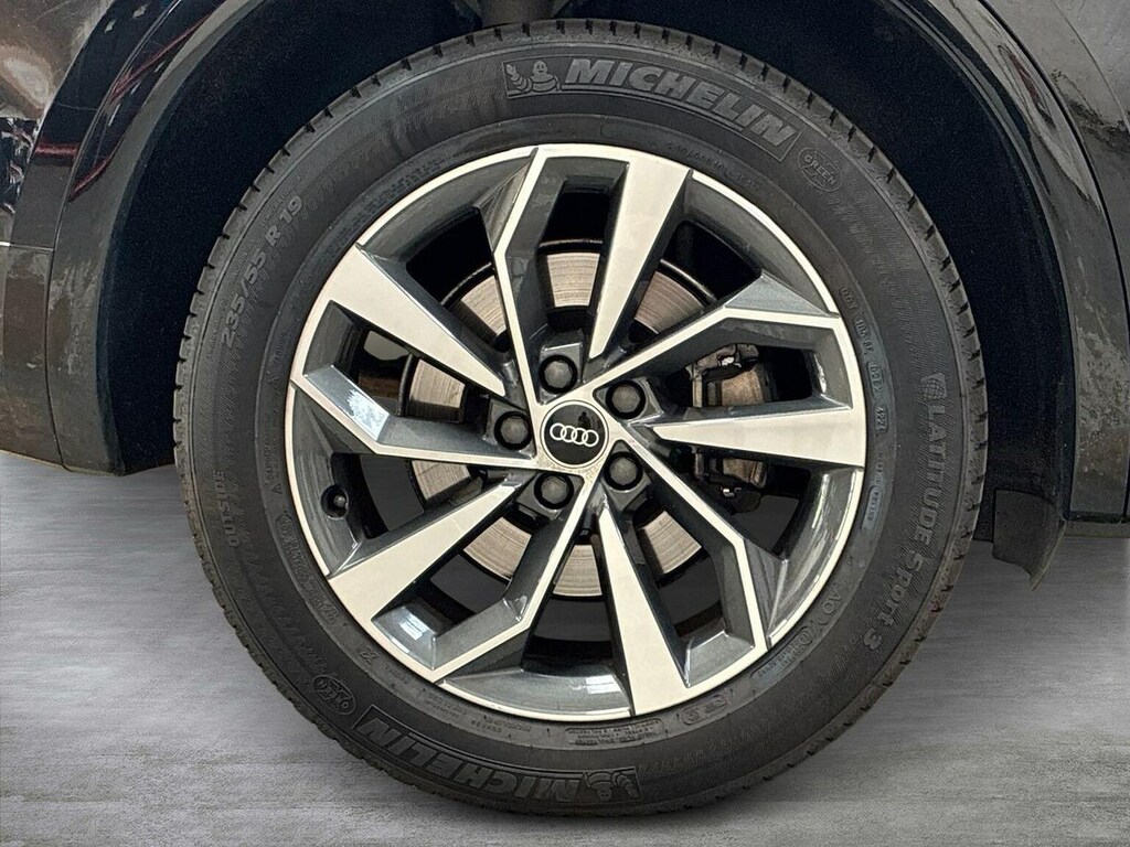 Audi Q5 2.0 Tdi 40 S Line Suv S Tronic Quattro Black #6