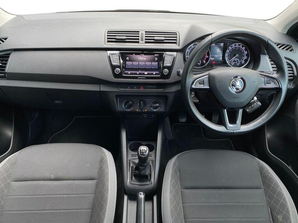 Skoda Fabia 1.0 Tsi 110 Monte Carlo Grey #8
