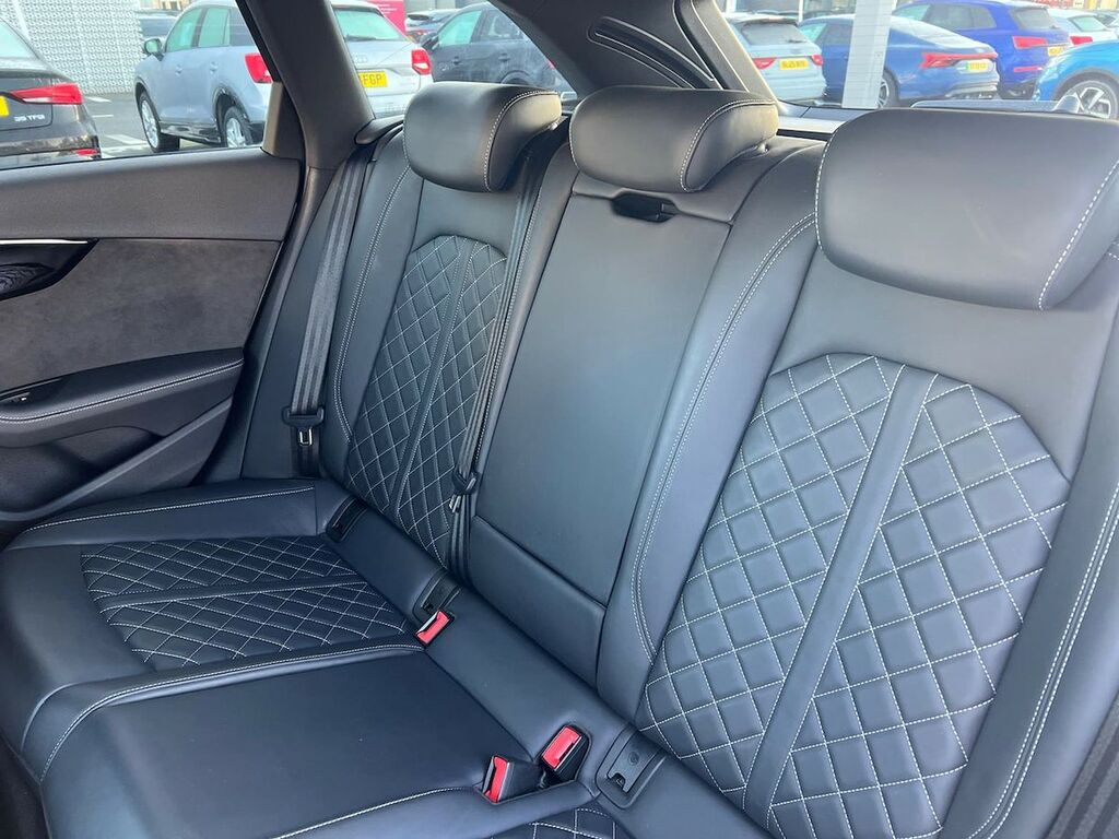 Audi A4 Avant 2020 2.0 Tdi 35 S Line Estate S Tronic Grey #16