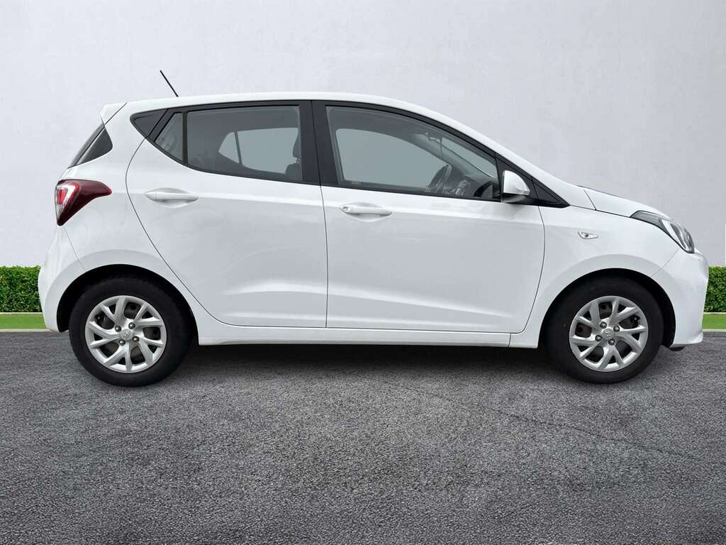 Hyundai I10 1.0 Se White #3