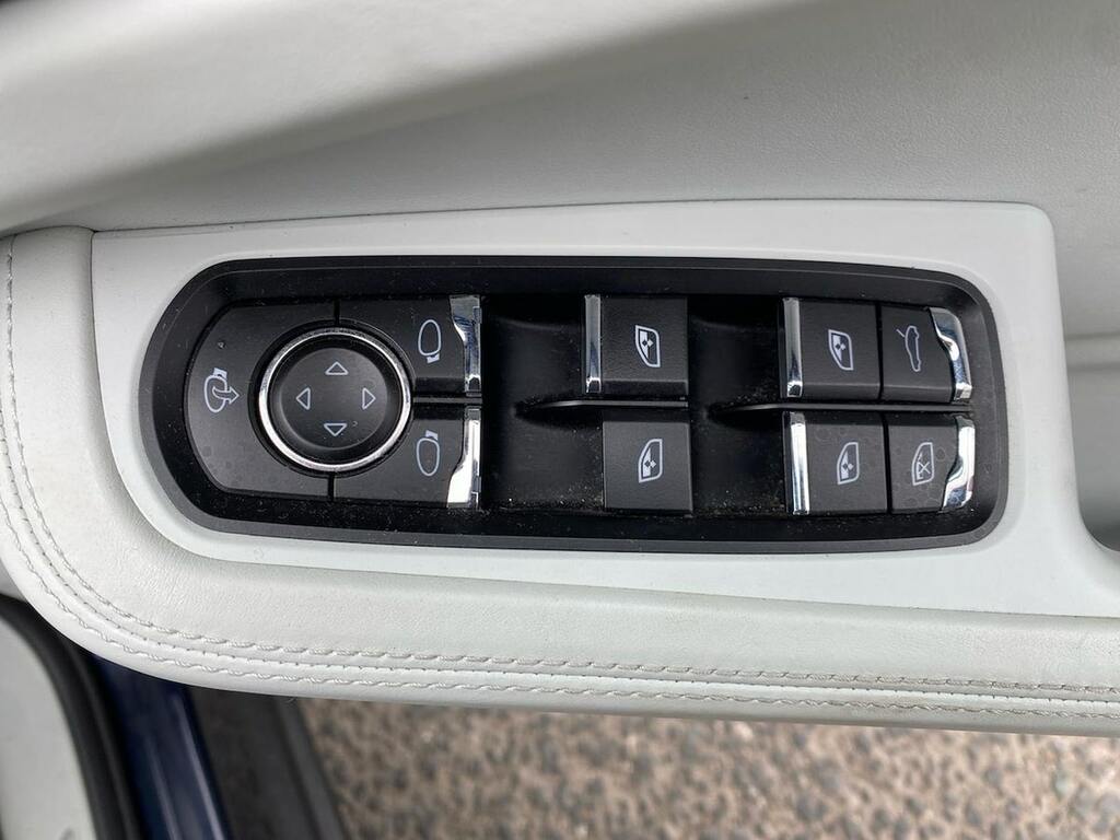 Porsche Macan Suv 3.0T V6 S Pdk 4Wd Euro 6 Ss 201969 Blue #21