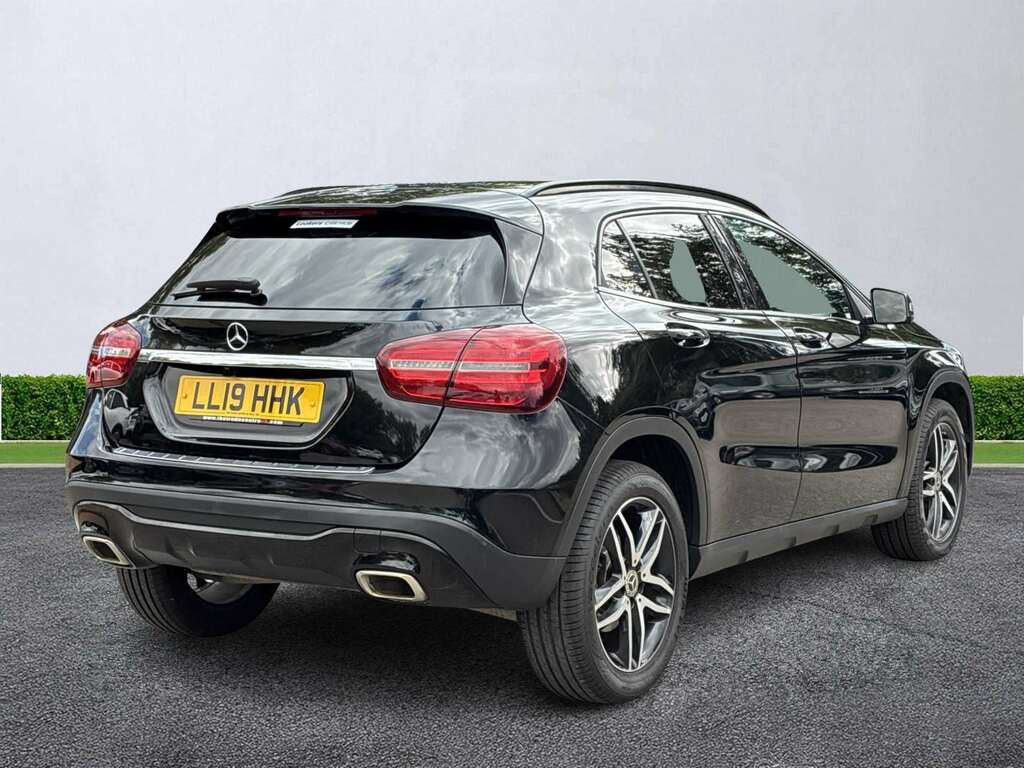 Mercedes-Benz GLA Class Mercedes-benz Gla Urban Edition Black #17
