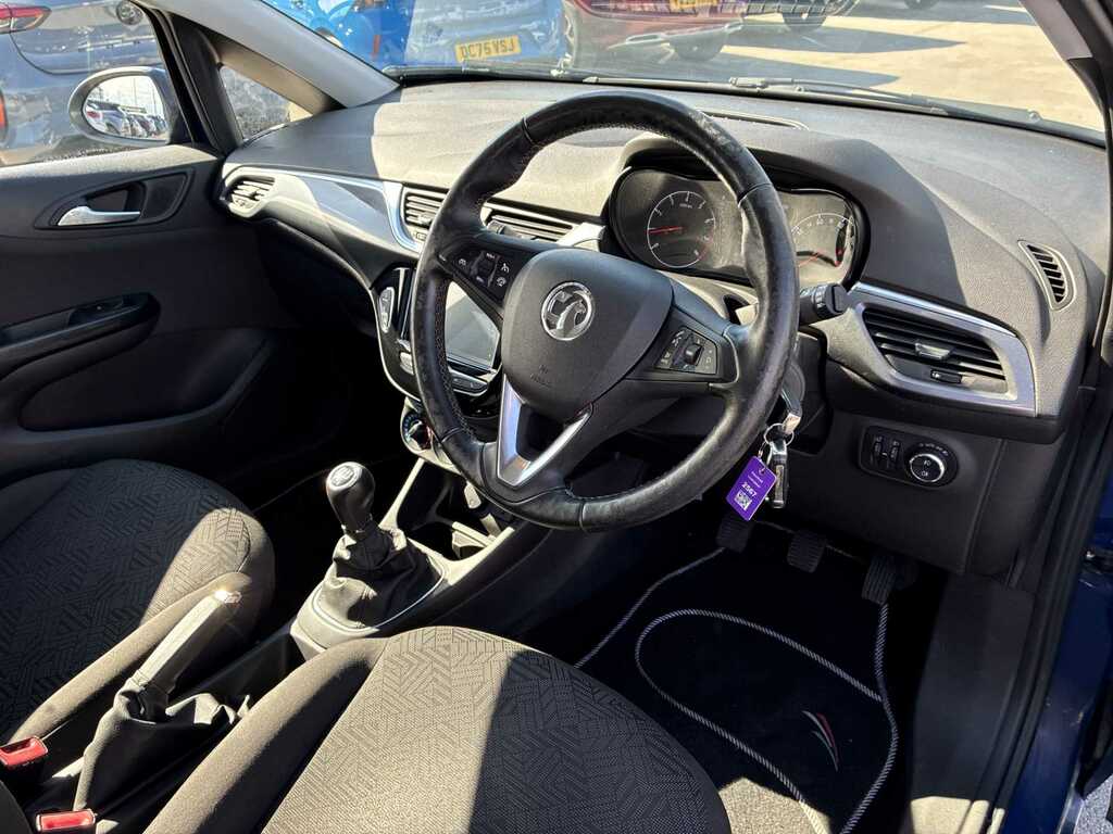 Vauxhall Corsa 1.4I Ecotec Se Nav Hatchback Eur White #14