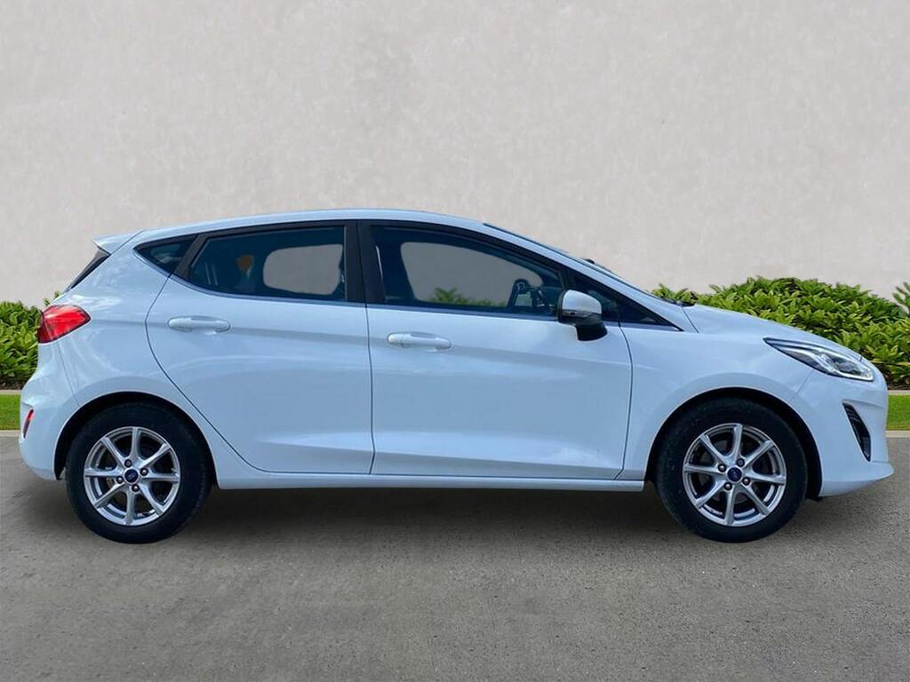 Ford Fiesta 1.1 Ti-vct Zetec Hatchback Euro White #3