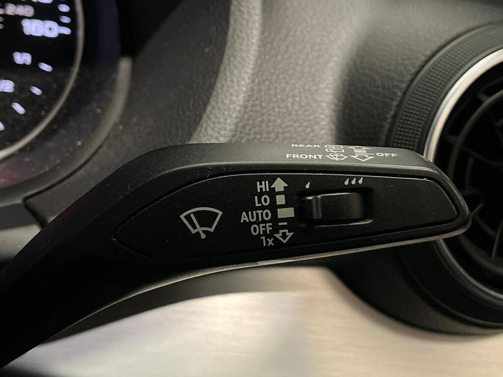 Audi Q2 Sport 1.4 Tfsi Cylinder On Demand 150 Ps S Tronic Silver #28