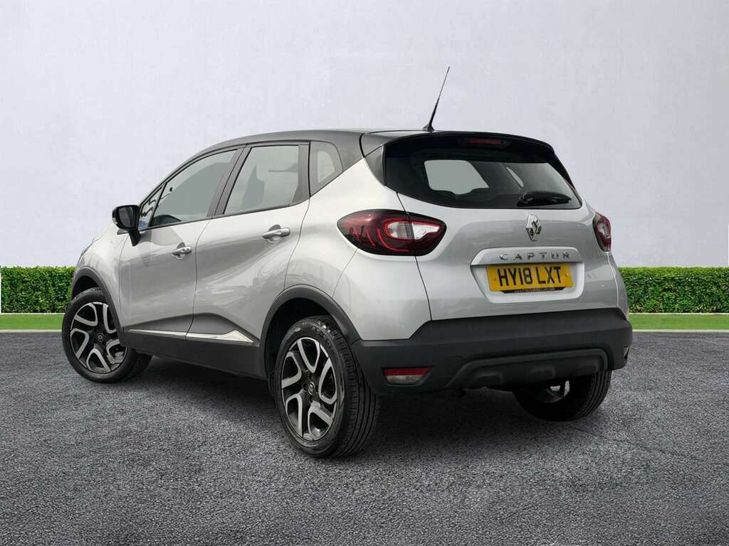 Renault Captur 0.9 Tce 90 Dynamique Nav Silver #2