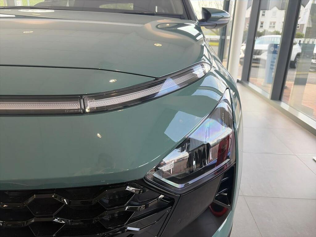 Hyundai Bayon 1.0 Tgdi 90 Black Line Green #28