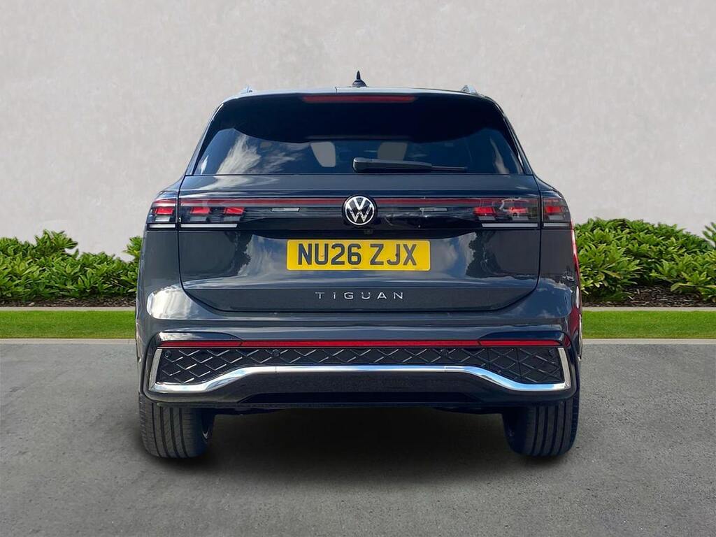 Volkswagen Tiguan 2.0 Tdi R-line Dsg Grey #4