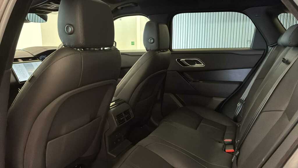 Land Rover Range Rover Velar 2.0 P400e Dynamic Se Grey #4