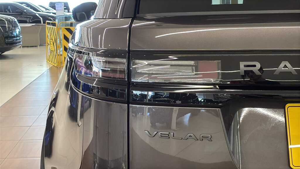 Land Rover Range Rover Velar 2.0 D200 Mhev Belgravia Edition Suv Aut Black #19