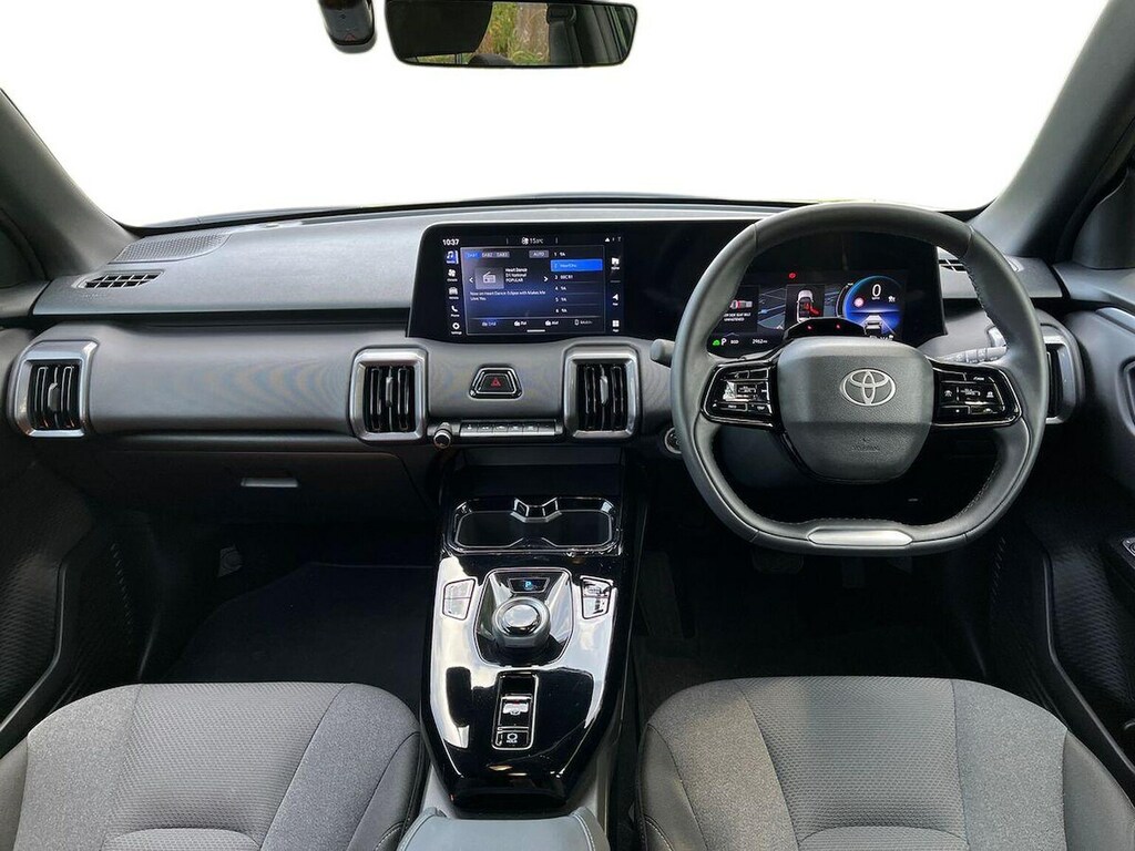 Toyota Urban Cruiser 61Kwh Design  #8