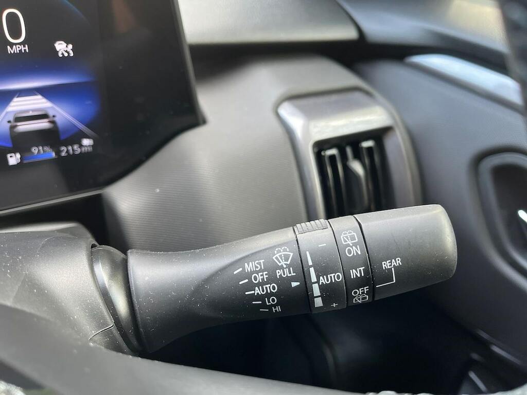 Toyota Urban Cruiser 61Kwh Design  #28