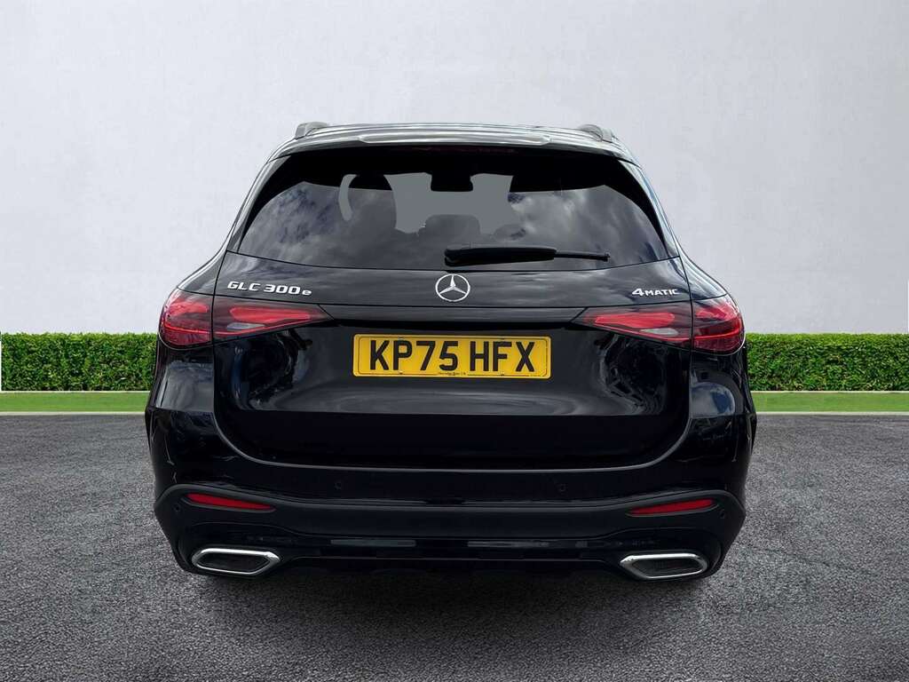 Mercedes-Benz GLC Class Glc 300E 4Matic Amg Line Prem Plus 9G-tronic Black #4