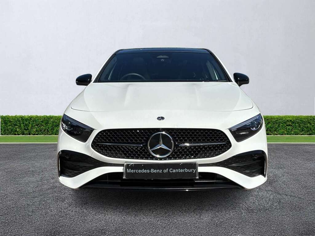 Mercedes-Benz A Class A180 Amg Line Premium Plus White #5