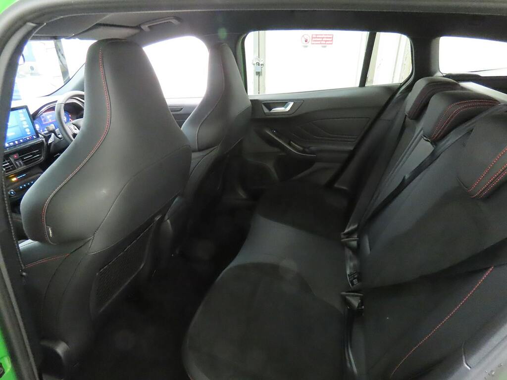 Ford Focus 1.0 Ecoboost Hybrid Mhev St-line X Estate Black #10