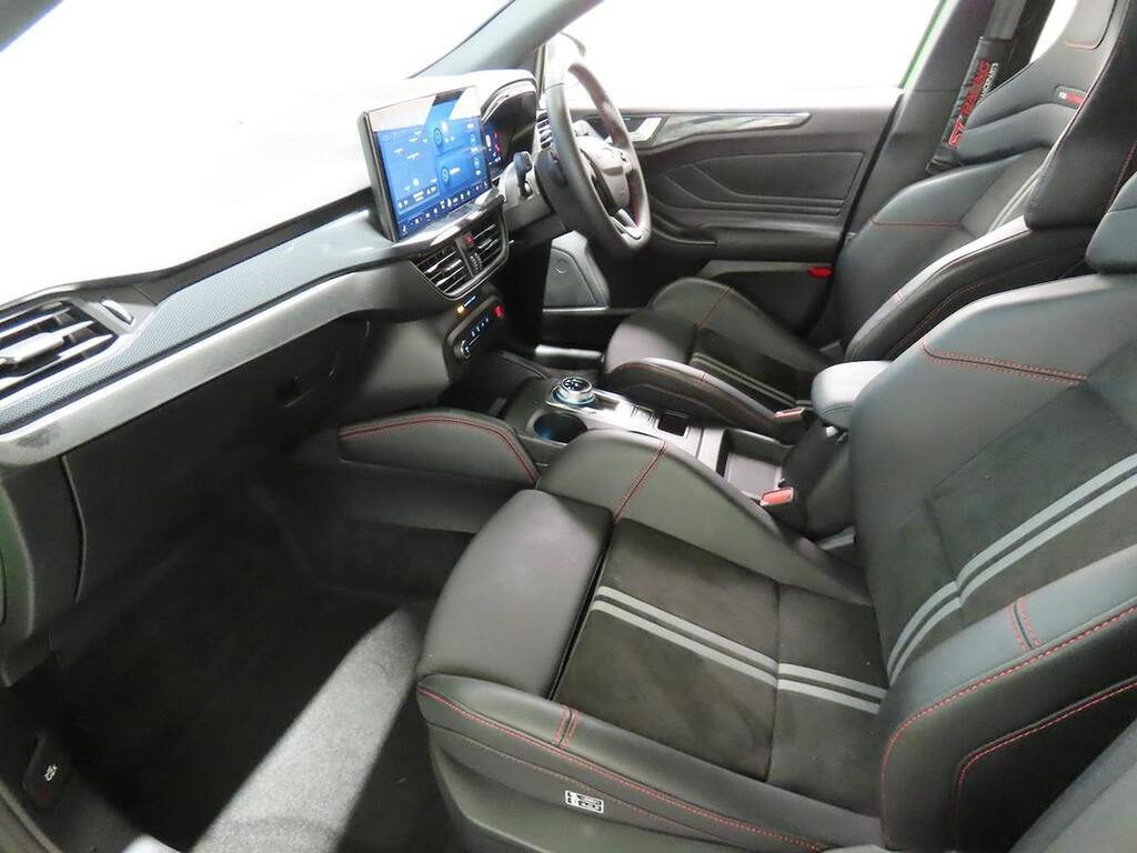 Ford Focus 1.0 Ecoboost Hybrid Mhev St-line X Estate Black #9