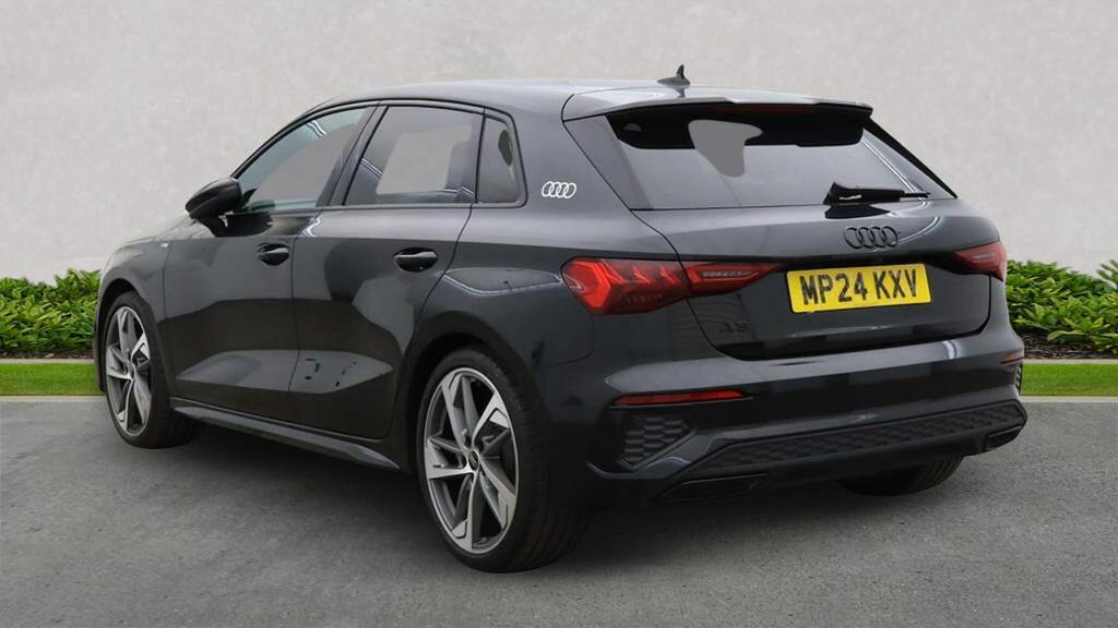 Audi A3 1.5 Tfsi 35 Black Edition Sportback S T Black #3