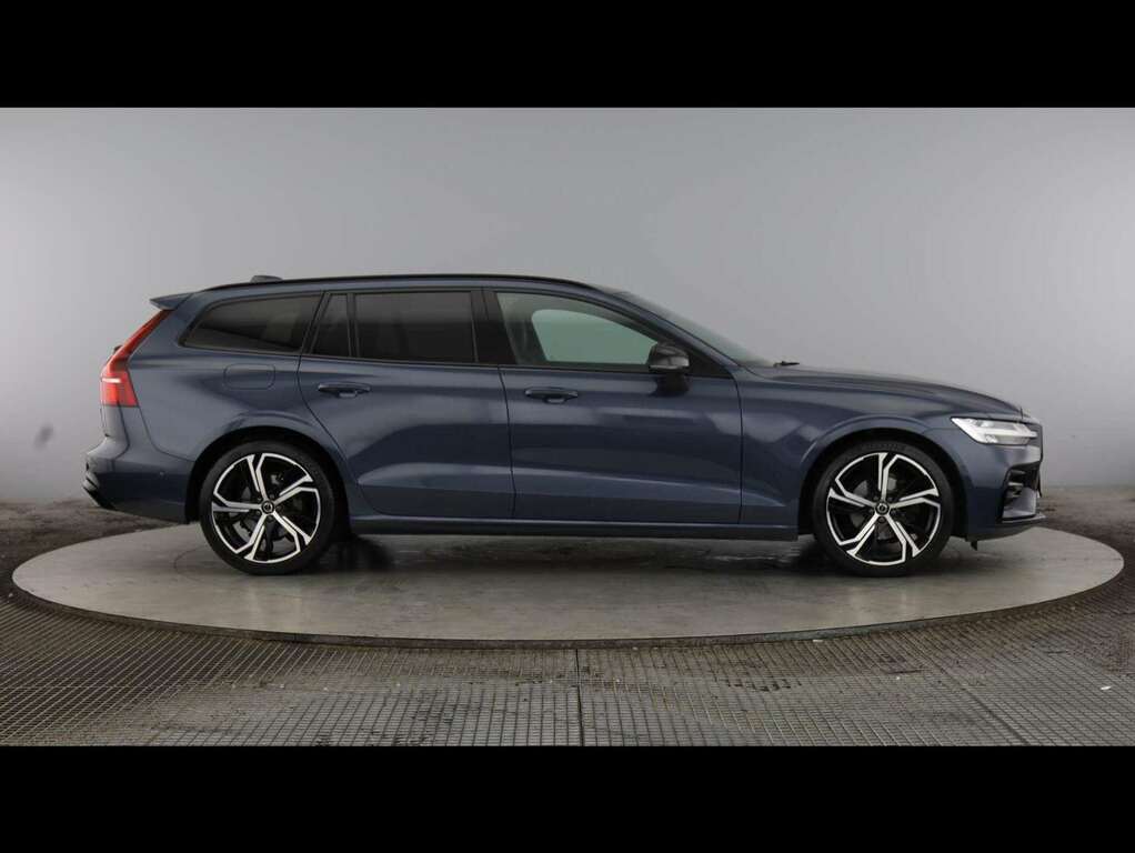 Volvo V60 2.0 B4p Plus Dark 7 Speed Blue #3
