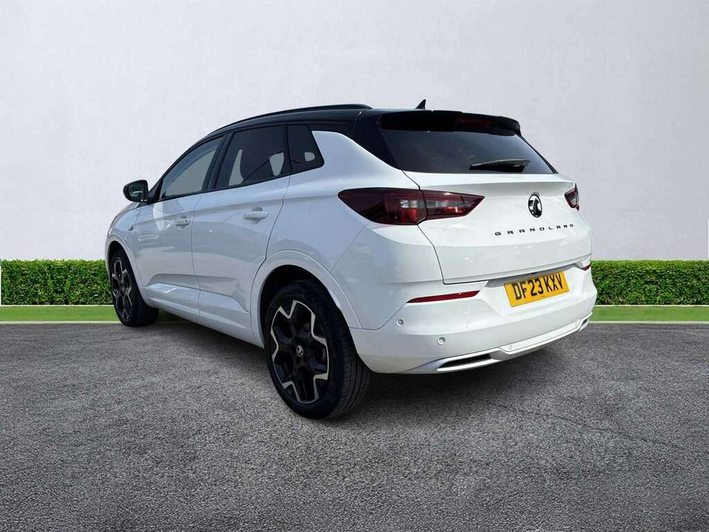 Vauxhall Grandland 1.2 Turbo Ultimate White
