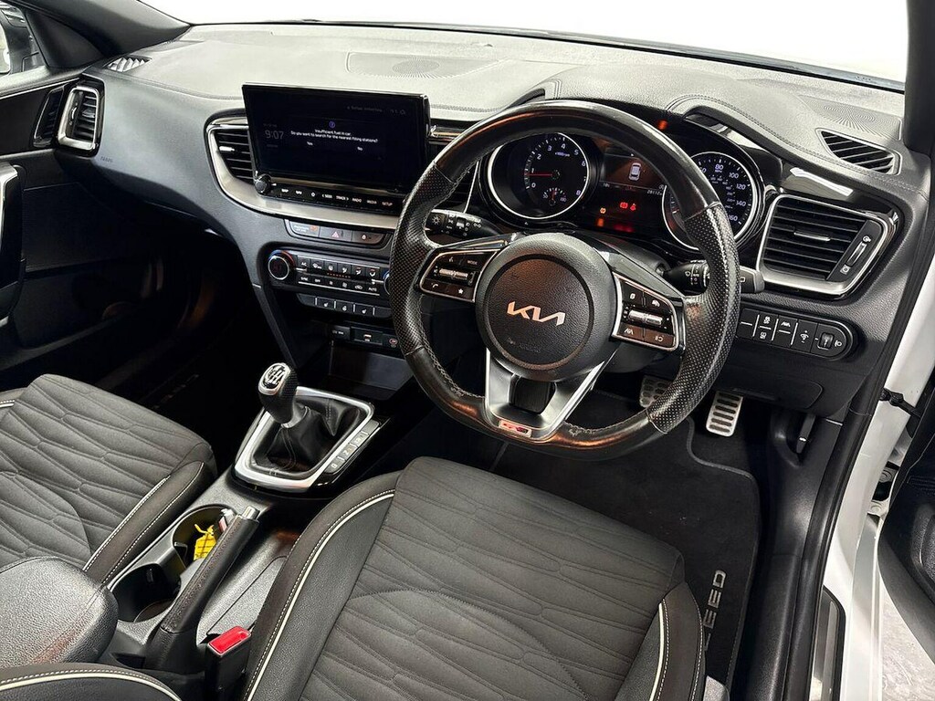 Kia Ceed 1.5 T Gdi 3 Sportswagon Ss Grey #8